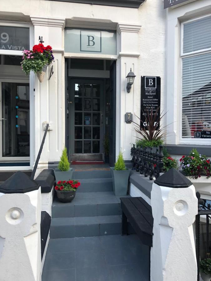 Bradburys Of Blackpool Exteriör bild