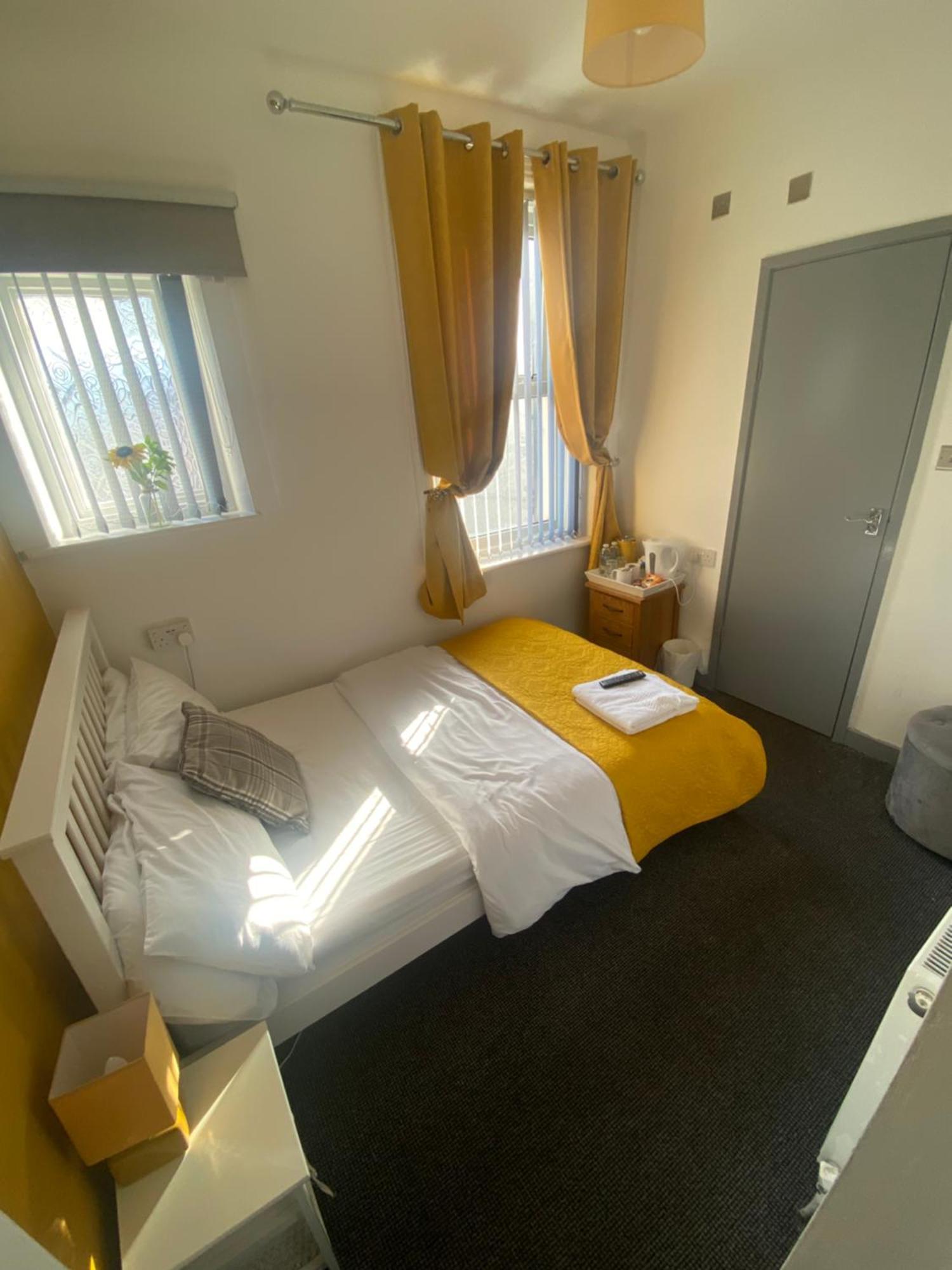 Bradburys Of Blackpool Exteriör bild